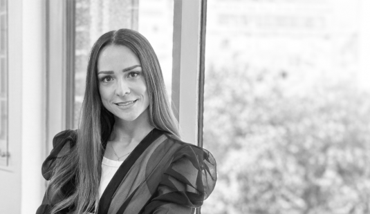 Florencia Stefani, Gerente de Estudios de LarrainVial, y Andrés Urzúa, Gerente de Renta Variable.