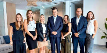 LarrainVial amplía alianza estratégica con Invesco